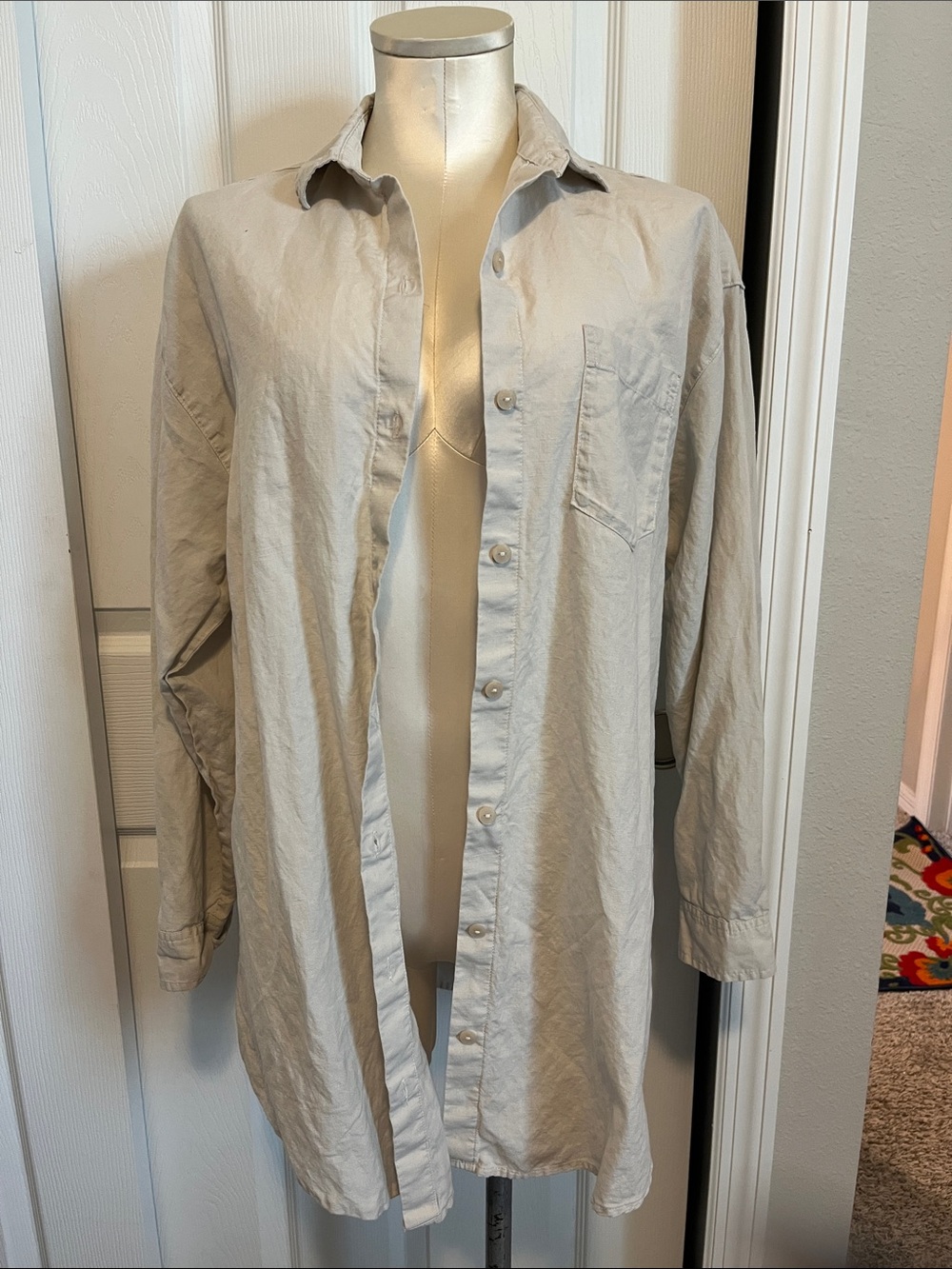 NWT Linen blend beach/pool swim cover up Victoria's Secret Cream Button-Up Shirt